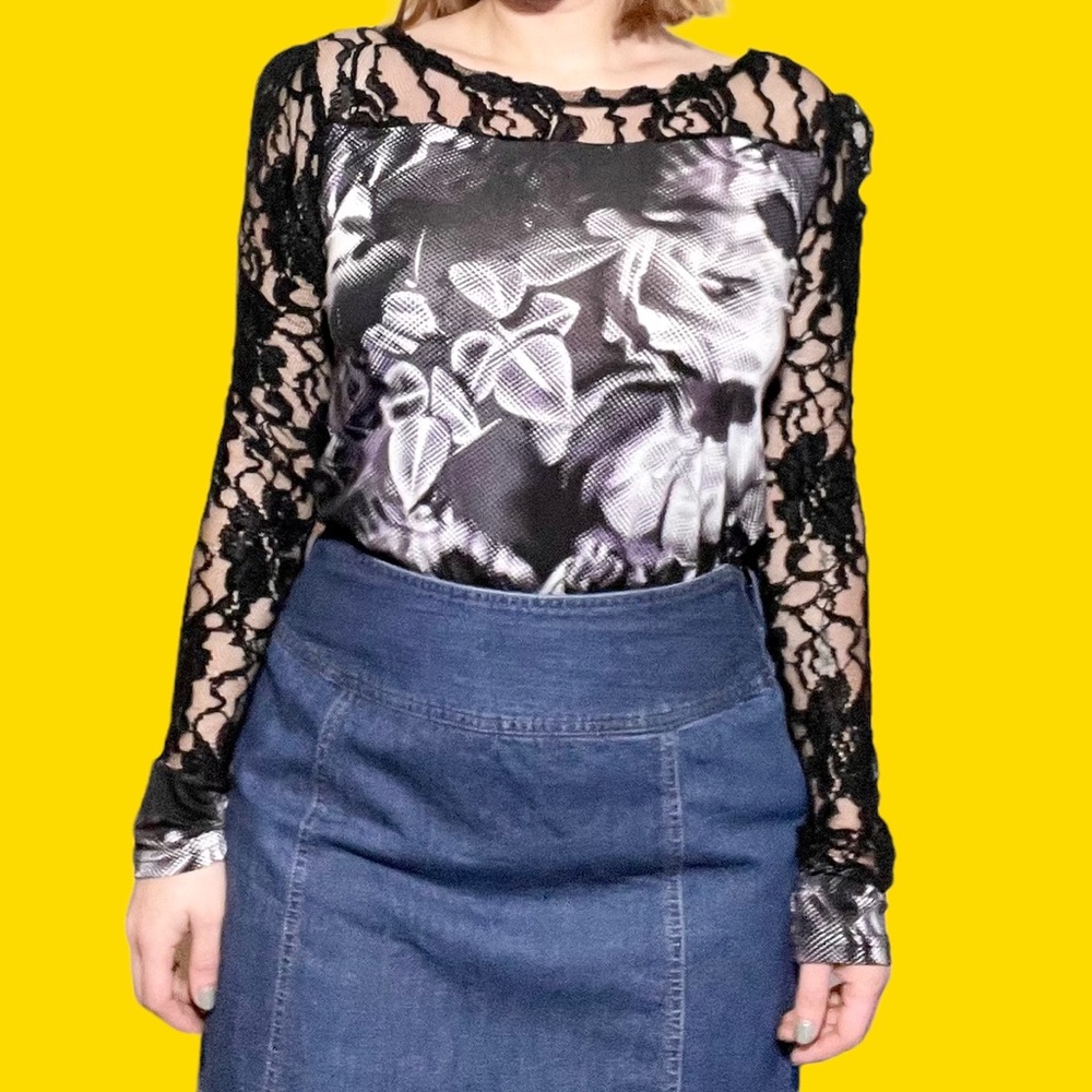 Y2K/ Early 2000's Lace and Satiny Long Sleeve Blouse